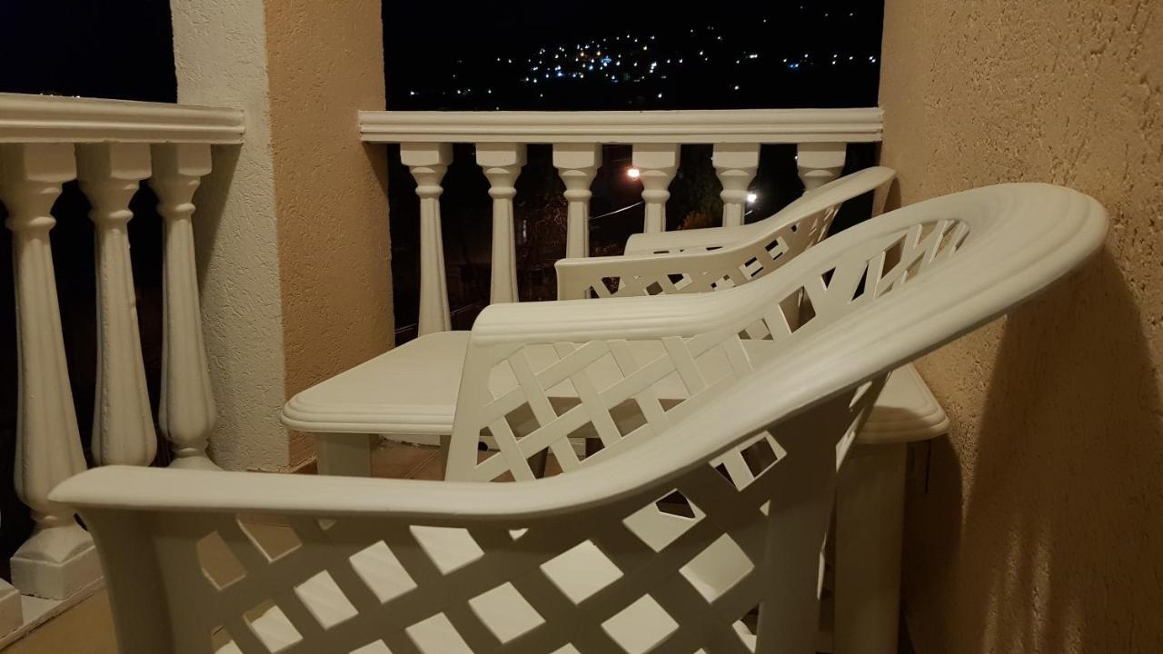 Monte Liza Hotel Dobra Voda Exterior photo